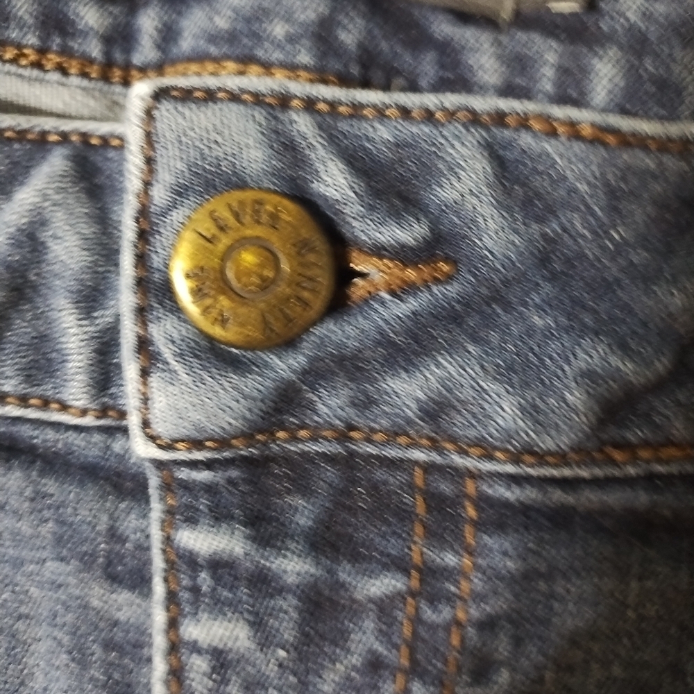 2 Pairs - Level 99 Jeans - Picture 5 of 16